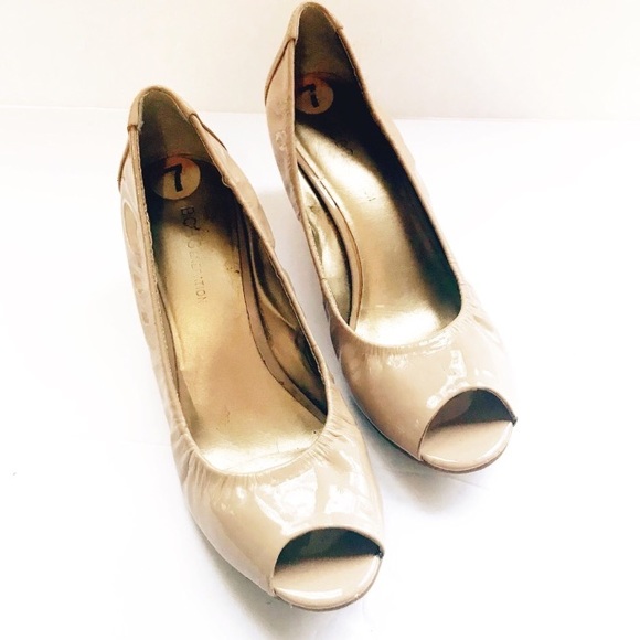 BCBGeneration Nude Wedges - Picture 4 of 5